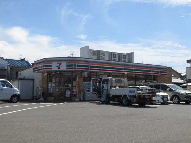 コンビニ　セブンイレブン堺浜寺船尾町西店（コンビニ）まで417m