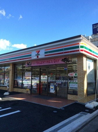 コンビニ　セブンイレブン 葛飾新宿4丁目店（コンビニ）まで682m