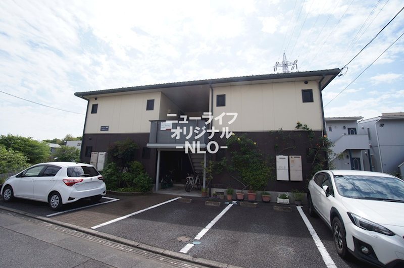 建物外観　積水ハウスの賃貸住宅シャーメゾン。
