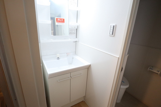 洗面設備　※別部屋の写真です