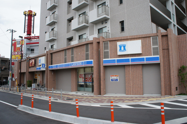 コンビニ　ローソン京阪牧野駅前店（コンビニ）まで242m