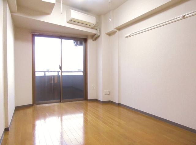 その他部屋・スペース　スッキリとしたお部屋の形で、家具が置きやすいですね☆