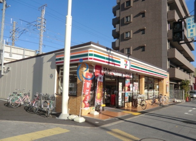 コンビニ　セブンイレブン阿倍野高松店（コンビニ）まで823m