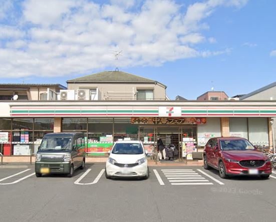 コンビニ　セブンイレブン 板橋向原2丁目店（コンビニ）まで104m