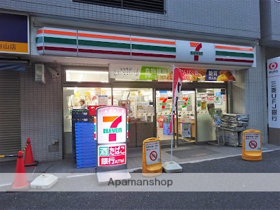 コンビニ　セブン-イレブン 文京白山駅前店（コンビニ）まで128m