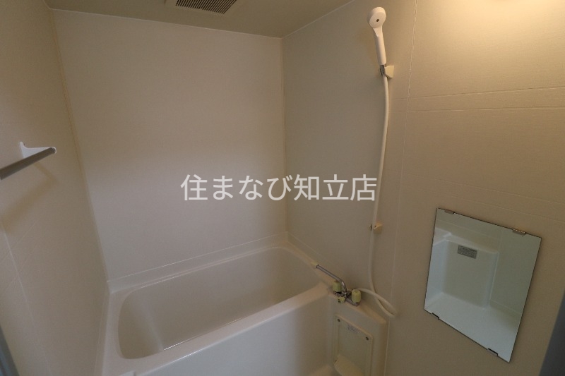 バス・シャワールーム　同型別部屋写真