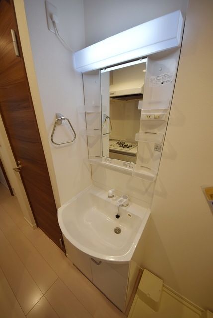 洗面設備　別部屋参考写真