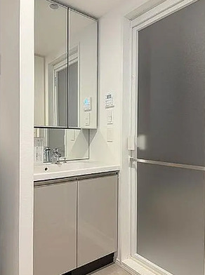 洗面設備　別タイプ部屋　参考写真です