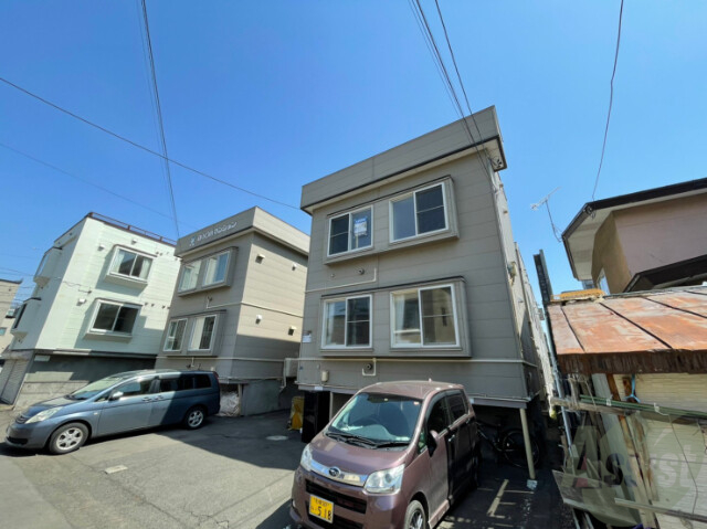 建物外観　札幌市北区新琴似６条「パール１ＮＯＶＡマンション」