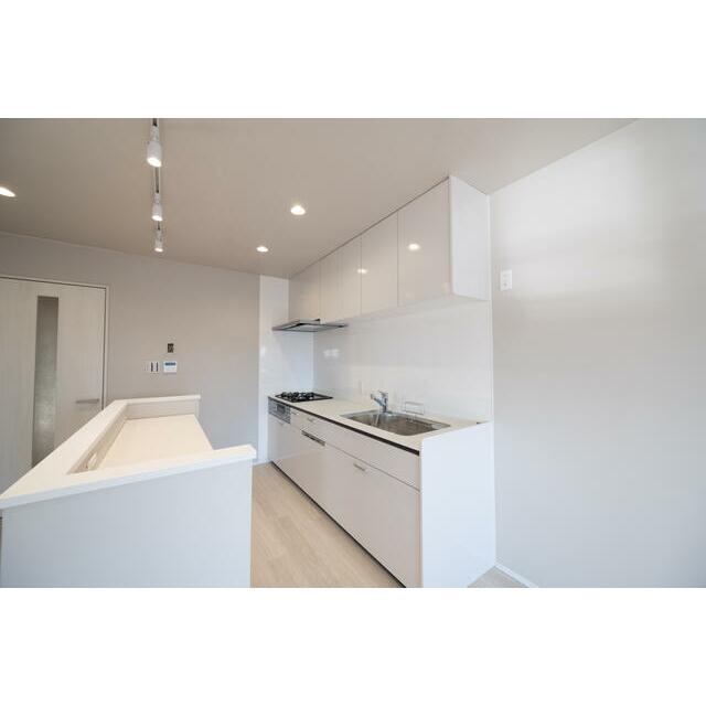 キッチン　同間取り別部屋の写真です