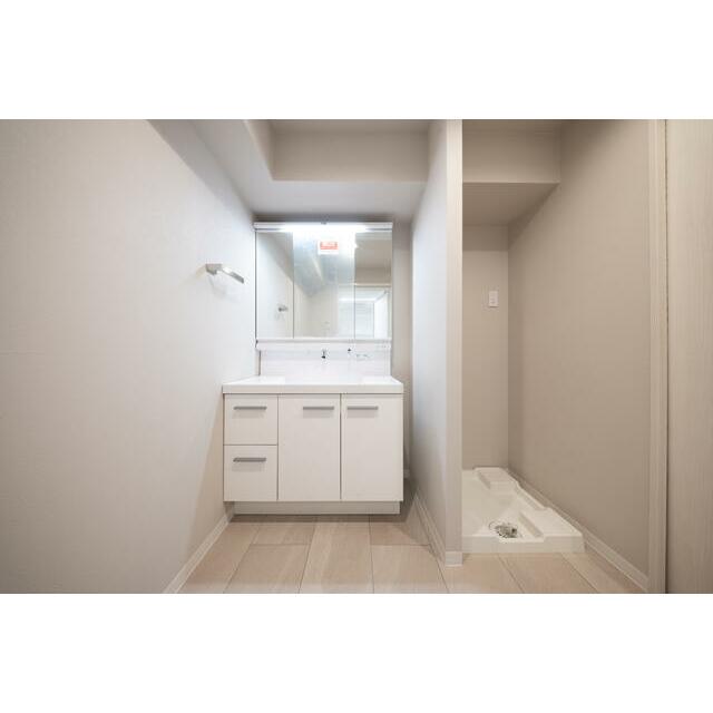 洗面設備　同間取り別部屋の写真です