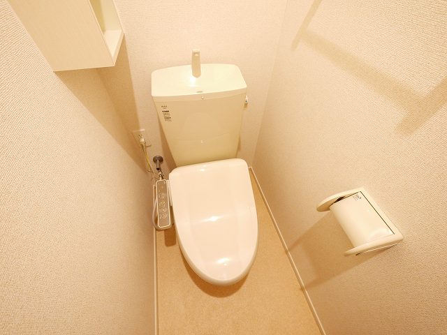 トイレ　トイレもきれいです