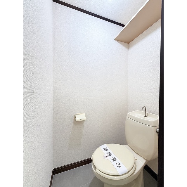 トイレ　家具小物は設備ではありません。