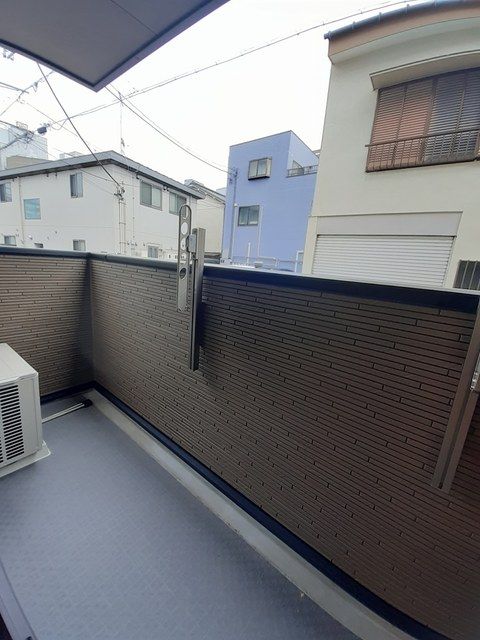 バルコニー