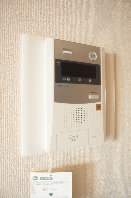 セキュリティ　快適な暮らしを守るインターホン完備で安心です☆