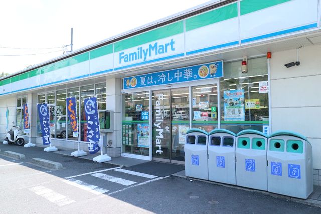 コンビニ　ファミリーマート蔵敷店（コンビニ）まで378m