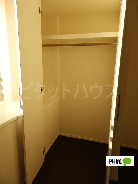 収納　クローゼット