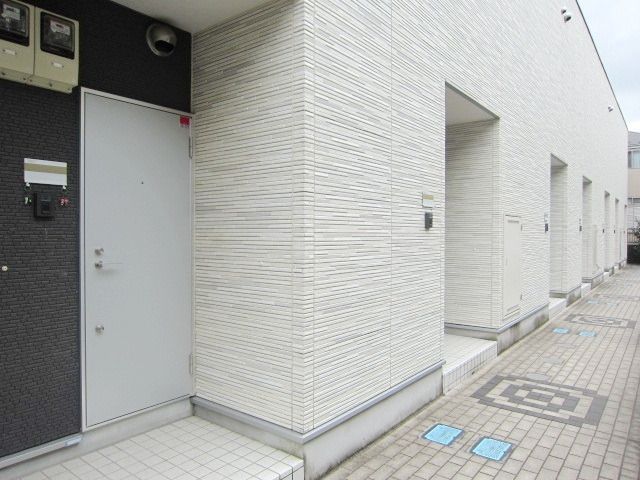 エントランス　★お部屋の入口です★