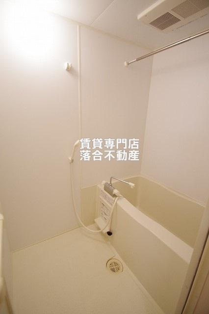 バス・シャワールーム　ゆったり過ごせるお風呂♪