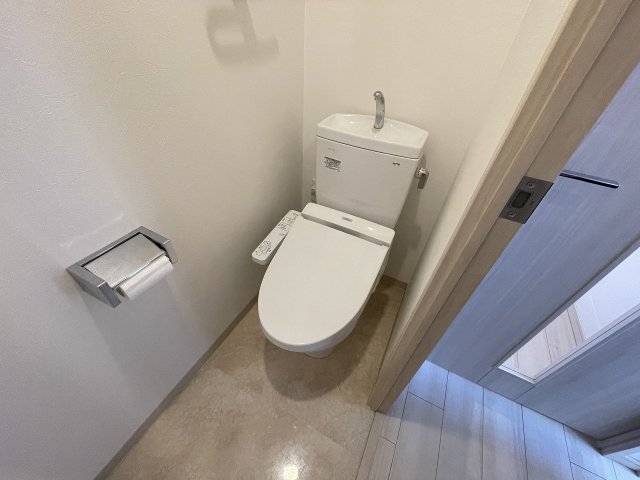 トイレ　清潔感のあるトイレです