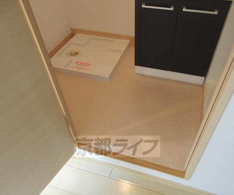 洗面設備　広々とした脱衣所です