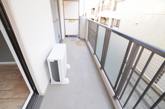 バルコニー　※他部屋参照画像※