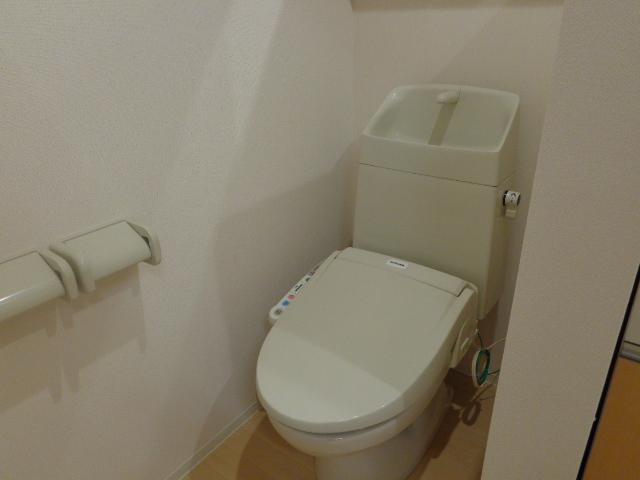 トイレ　シャワー付トイレ