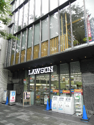 コンビニ　ローソン 御池笹屋町店（コンビニ）まで145m