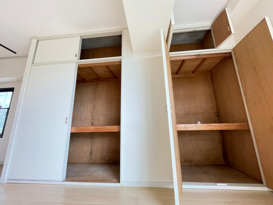 収納　※別の部屋の写真です