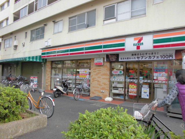 コンビニ　セブンイレブン北区赤羽西5丁目店（コンビニ）まで962m