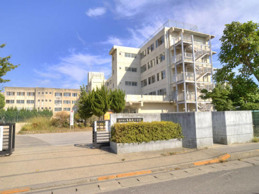 小学校　松戸市立馬橋小学校（小学校）まで607m