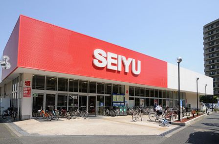 スーパー　西友大森店（スーパー）まで677m