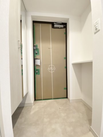 玄関　スプランディッド難波SOUTH　玄関