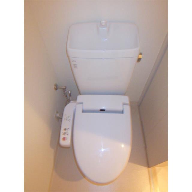 トイレ　清潔感のあるトイレです