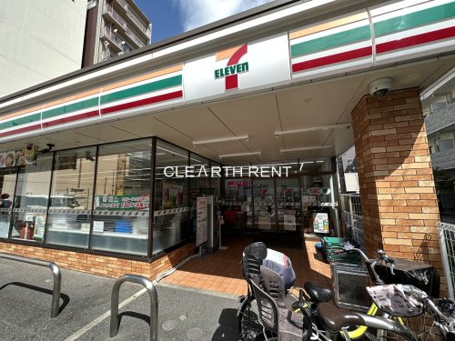 コンビニ　セブンイレブン 横浜不老町1丁目店（コンビニ）まで114m