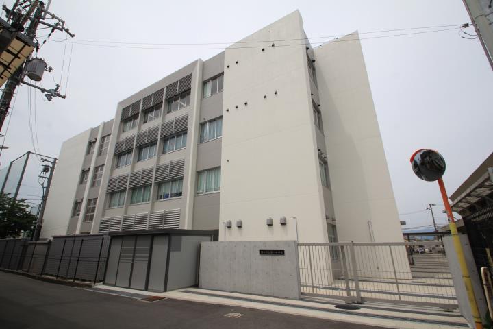 中学校　第一中学校（中学校）まで144m