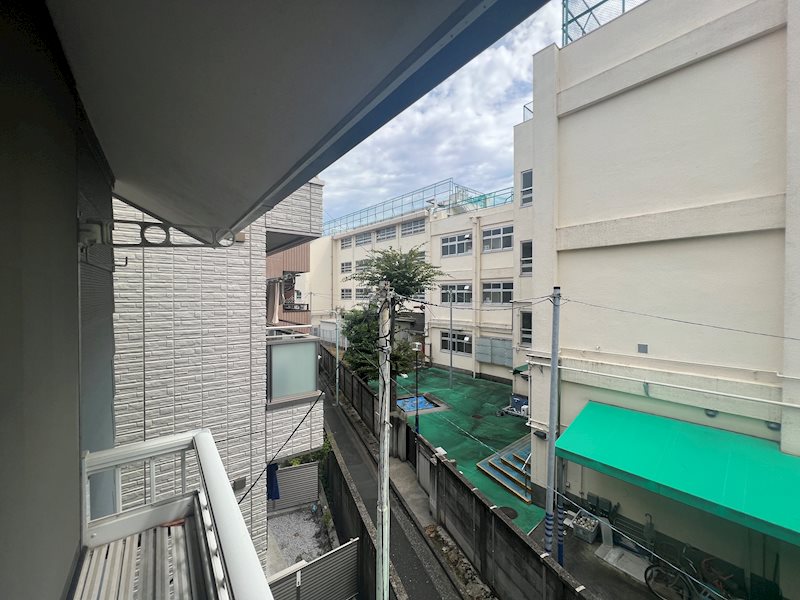 バルコニー　別号室の参考写真となります