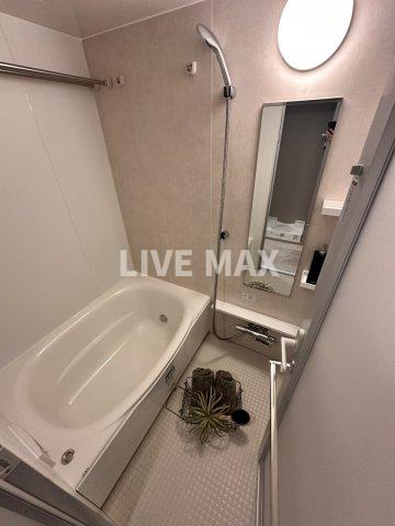 バス・シャワールーム　モデルルームです・家具小物類はつきません
