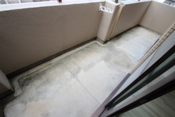 バルコニー　※別部屋の写真です