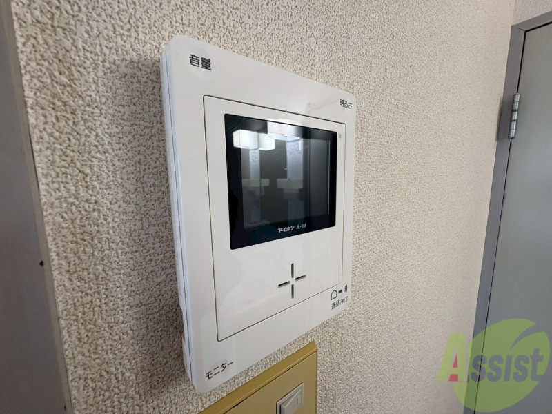 セキュリティ　来客時にはこちらのチャイムが鳴りますよ。
