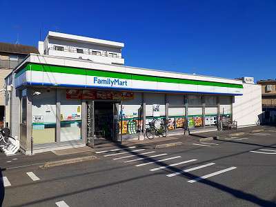 コンビニ　ファミリーマート（コンビニ）まで430m