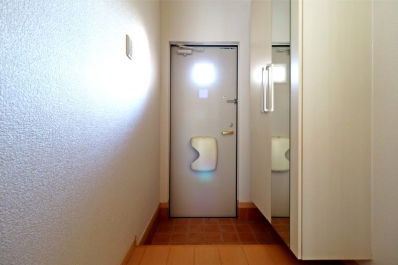 玄関　図面と現状に相違がある場合には現状を優先