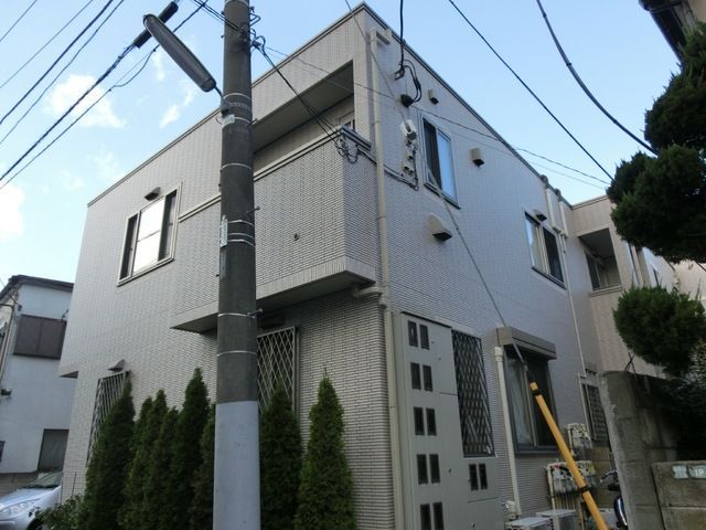 建物外観　★閑静な住宅街・最寄駅徒歩４分で生活・買い物便利です★