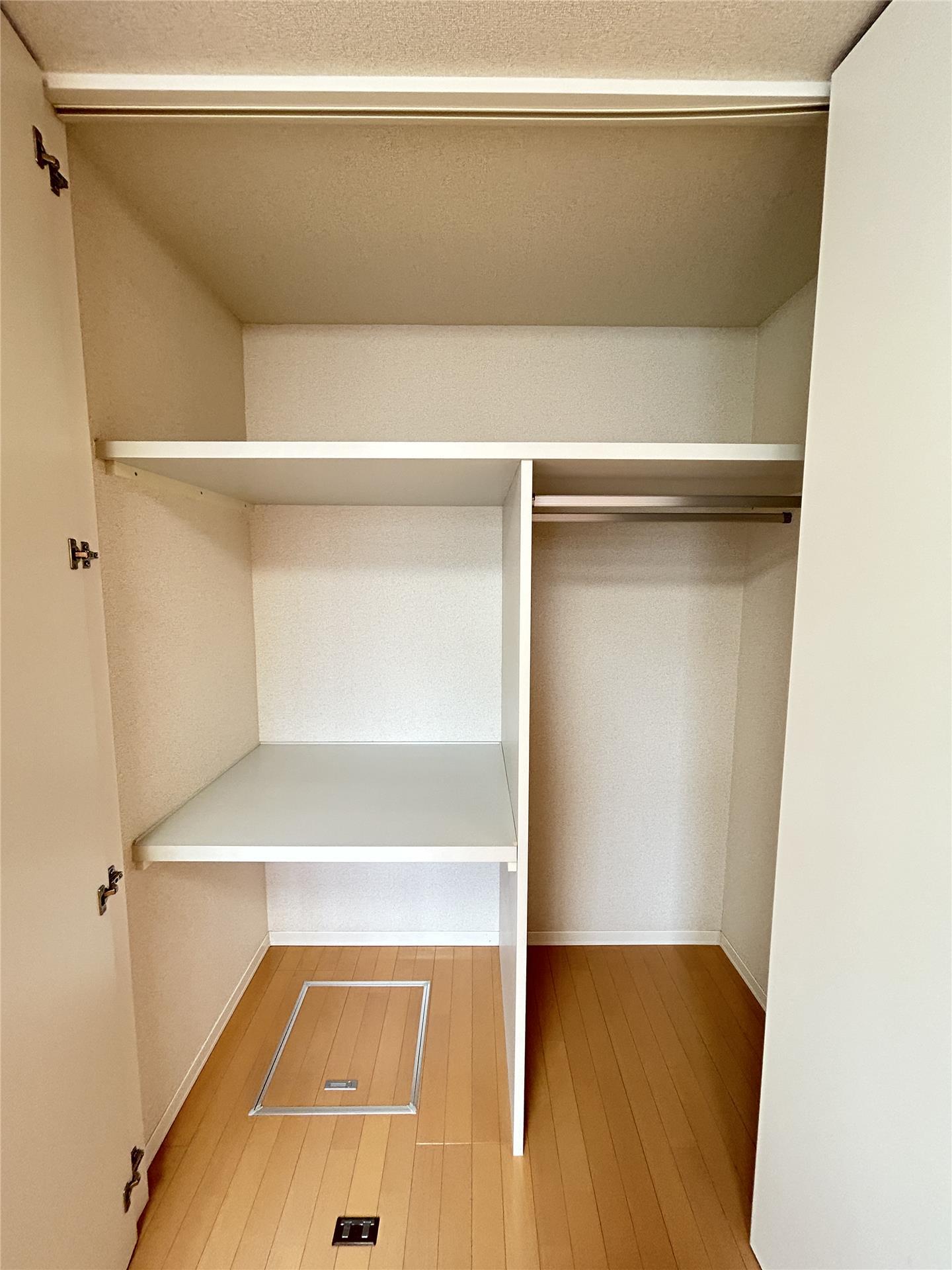 収納　クローゼット