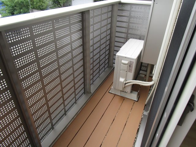 バルコニー　画像は102号室です（参考）