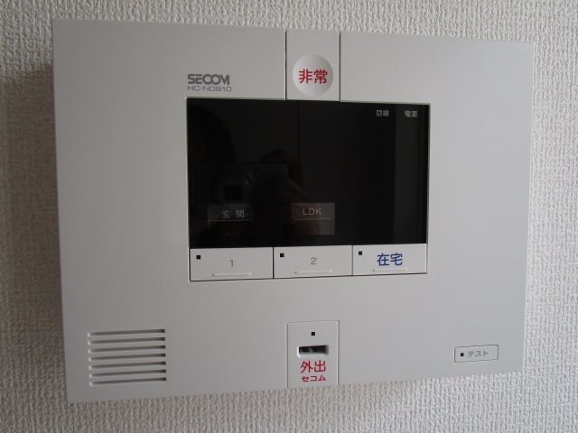 セキュリティ　画像は102号室です（参考）
