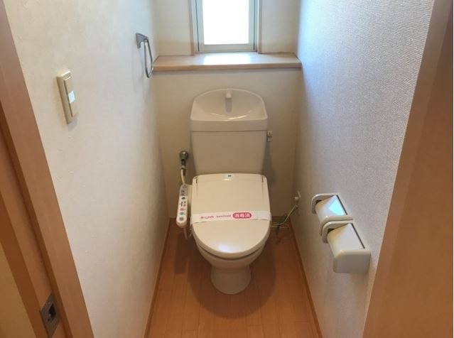 トイレ　※写真はサンプルです。