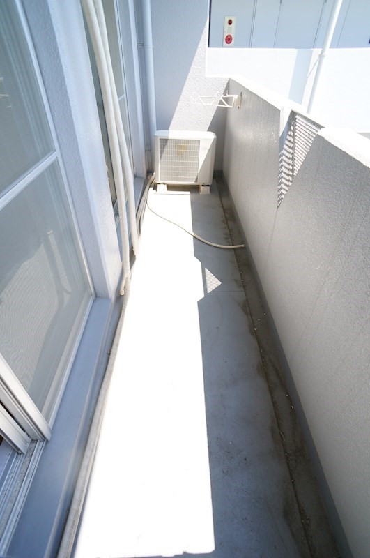 バルコニー　※同建物・同タイプの写真です★（実際のお部屋とは異なります）