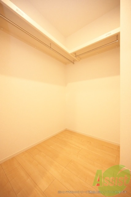 収納　写真は同タイプのお写真でイメージでございます。