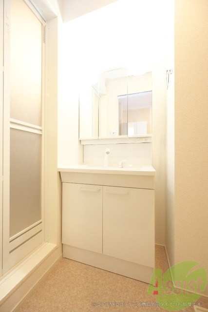 洗面設備　写真は同タイプのお写真でイメージでございます。